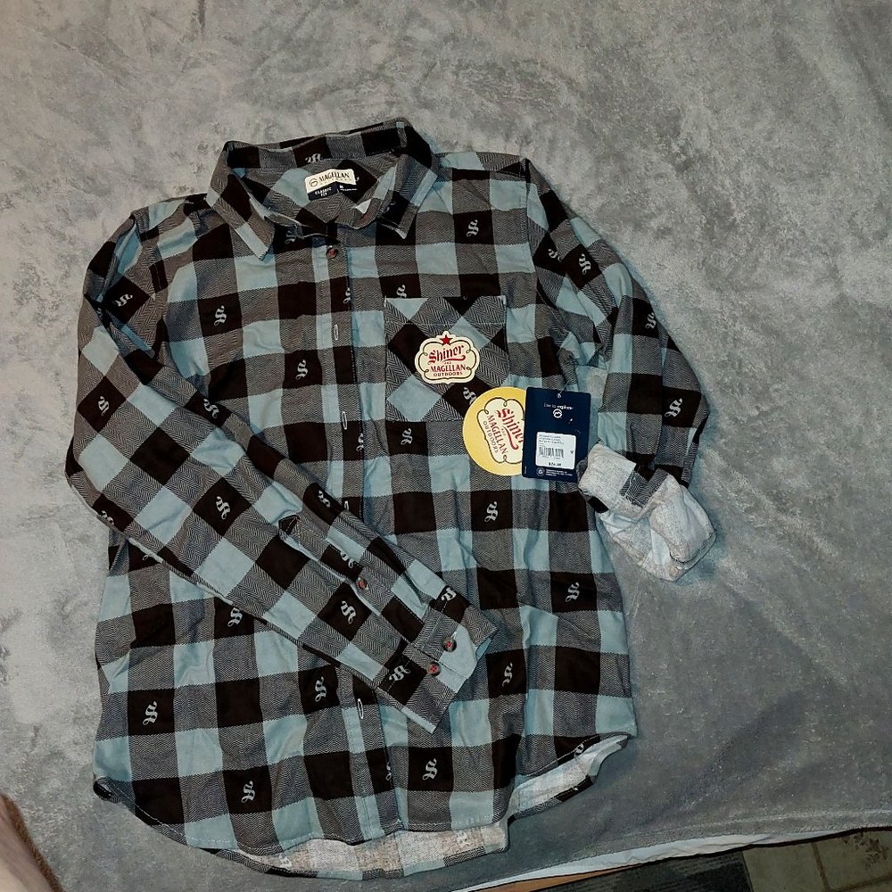 Magellan Outdoors Shiner Beer Blue Buffalo Womens NWT size M 0016